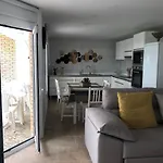 A 50 M De La * Cullera