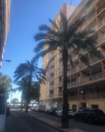 A 50 M De La *